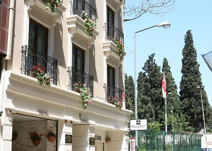 Belle Maison &Residence
