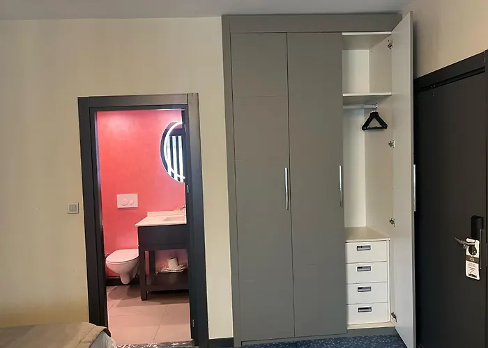 Acar Suite