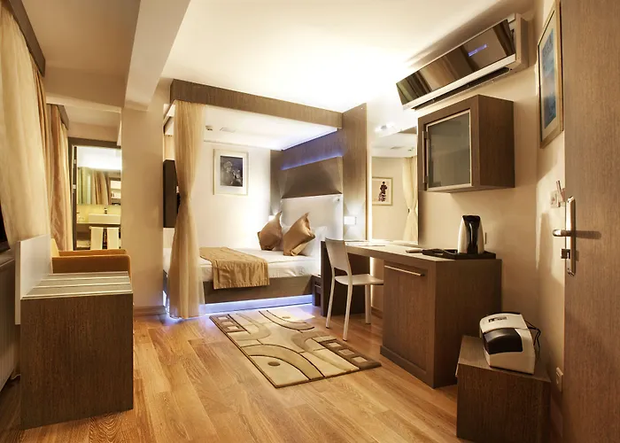 Resort: Jazz Hotel Nisantasi