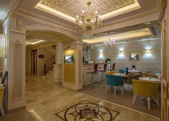Empire Suite